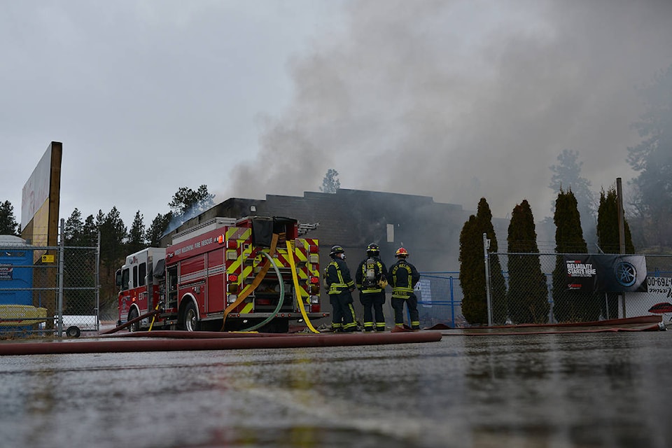 Fire at boat storage. Phil McLachlan, Kelowna Capital News