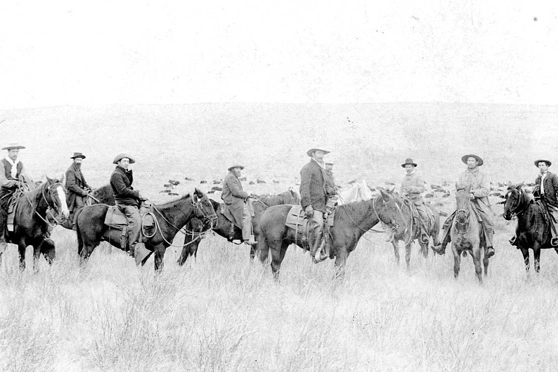 24017878_web1_copy_210128-VMS-museum-carnival-COWBOYS_1