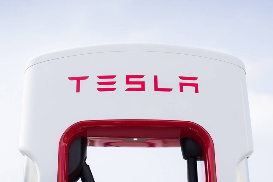 24441634_web1_1200x600-Supercharger-Straight