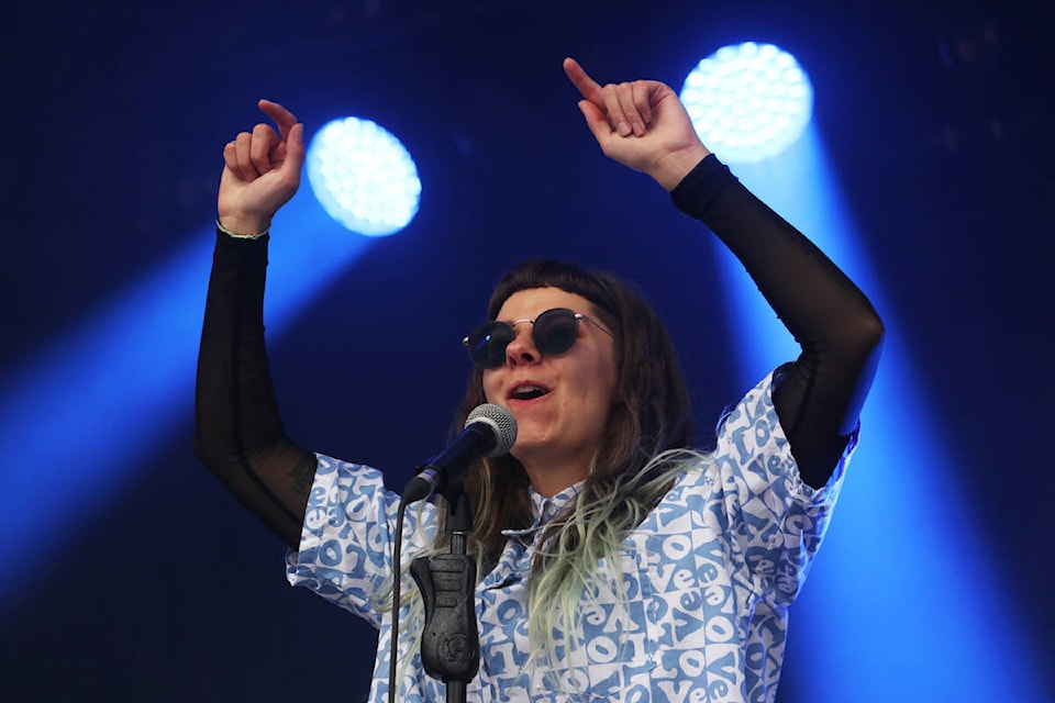 Bethany Schumacher of Canadian alternative pop band The Royal Foundry addresses the crowd at Kelowna㽶Ƶֱs third Denim On The Diamond music festival on Oct. 2. (Aaron Hemens/Capital News)