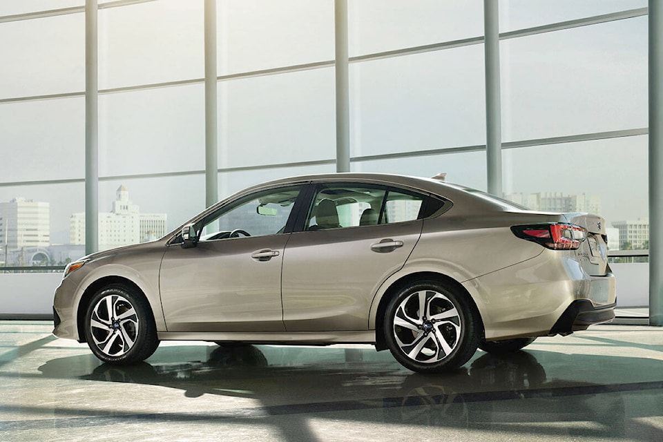 26899528_web1_211020-TodaysDrive-SubaruLegacy_1