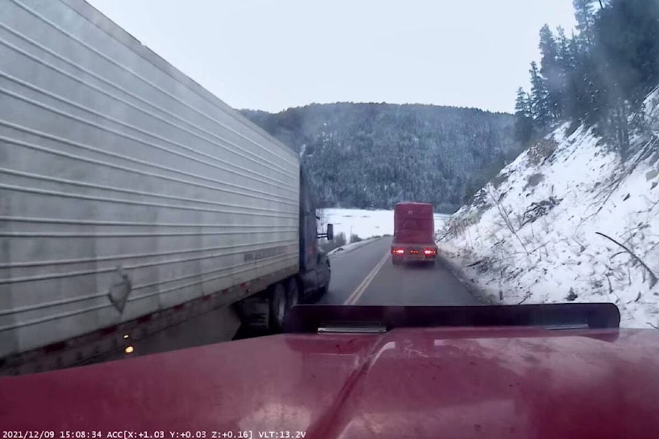 27505351_web1_211216-KCN-Highway5ATruckSuspension_1