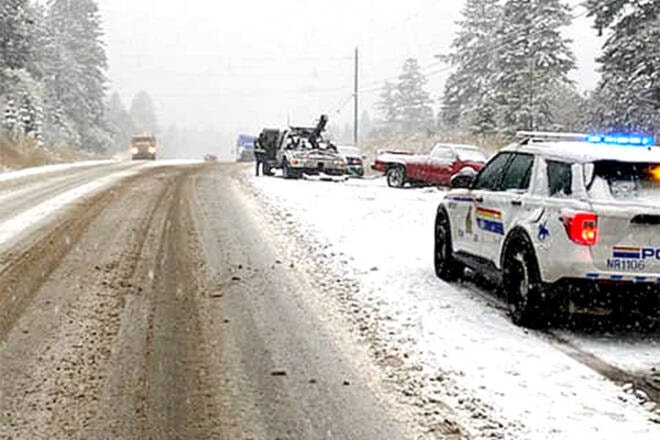 27754682_web1_201029-VMS-snow-roads-RCMP_1