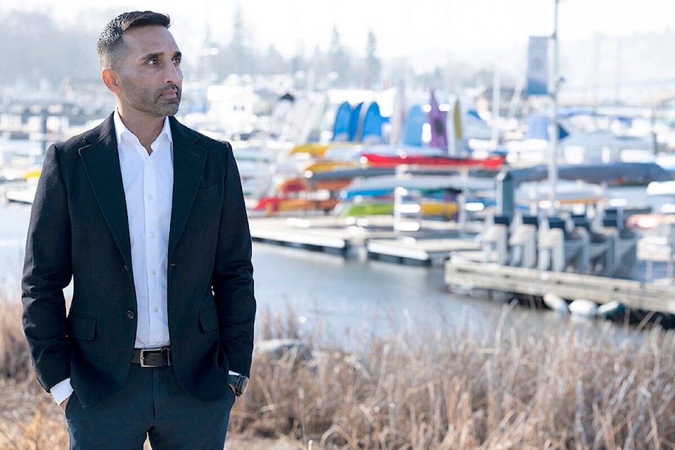 28651661_web1_20220408-BLVD-BobMangat-Business_1