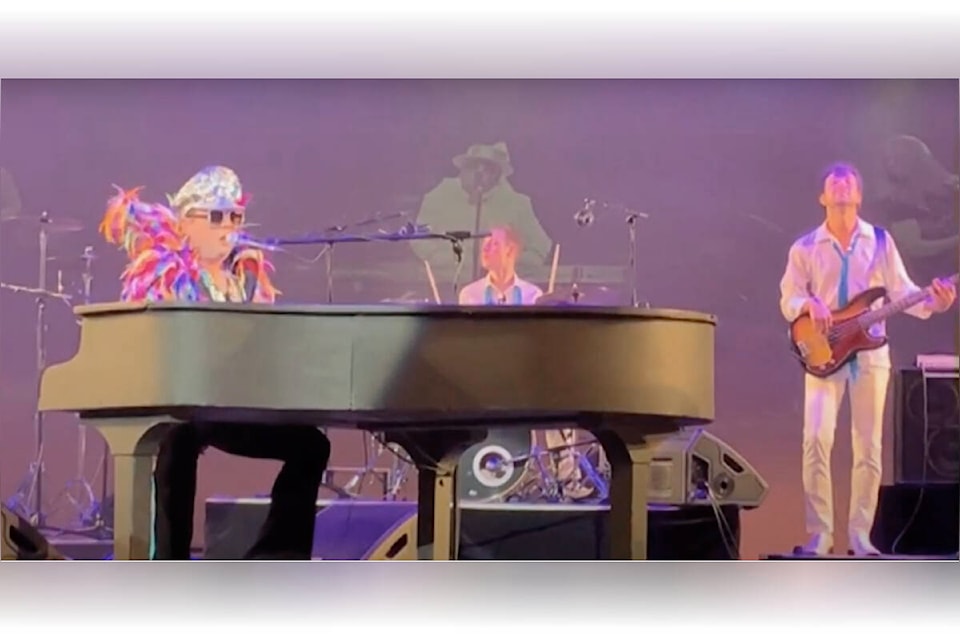 28778807_web1_220420-PWN-EltonJohnTribute-EltonJohnTribute_1