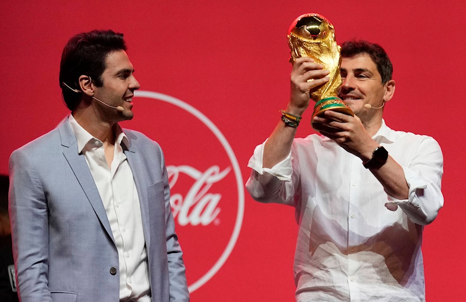 29197089_web1_220520-CPW-FIFA-2026-World-Cup-sites-trophy_1
