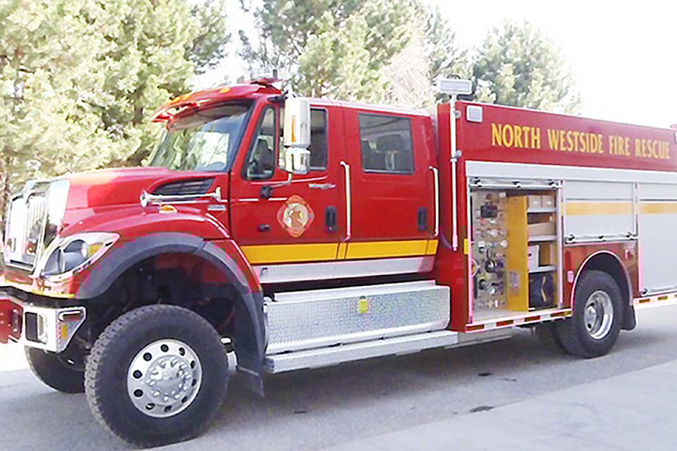29684472_web1_11981051_web1_180523-KCN-northwestsidefiretruck