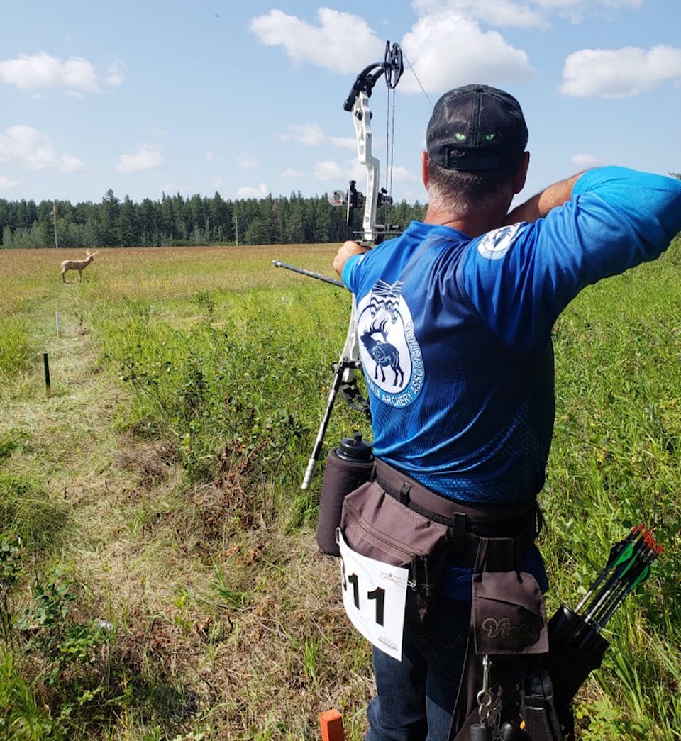 29687674_web1_220706-SAA-Archer-Joe-Sarrazin