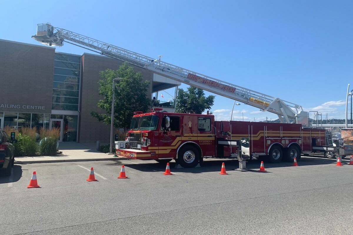 ΑπΑ§ΙρΙη firefighters camped on the roof of the ΑπΑ§ΙρΙη Yacht Club to raise funds for their charitable society (Brittany Webster - Capital News)