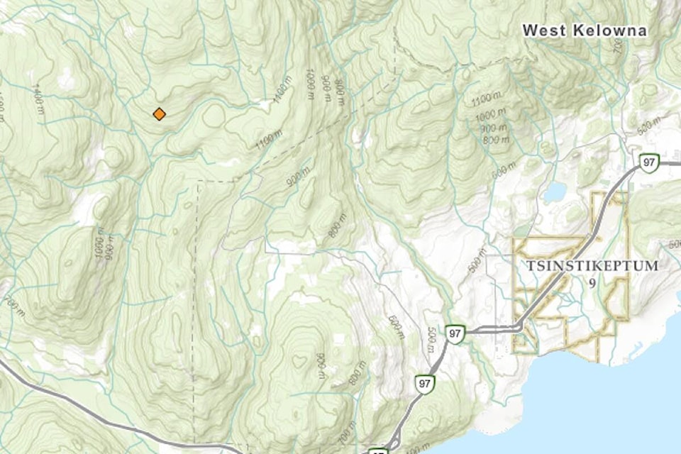 30292323_web1_220908-KCN-wildfire-near-west-kelowna_1