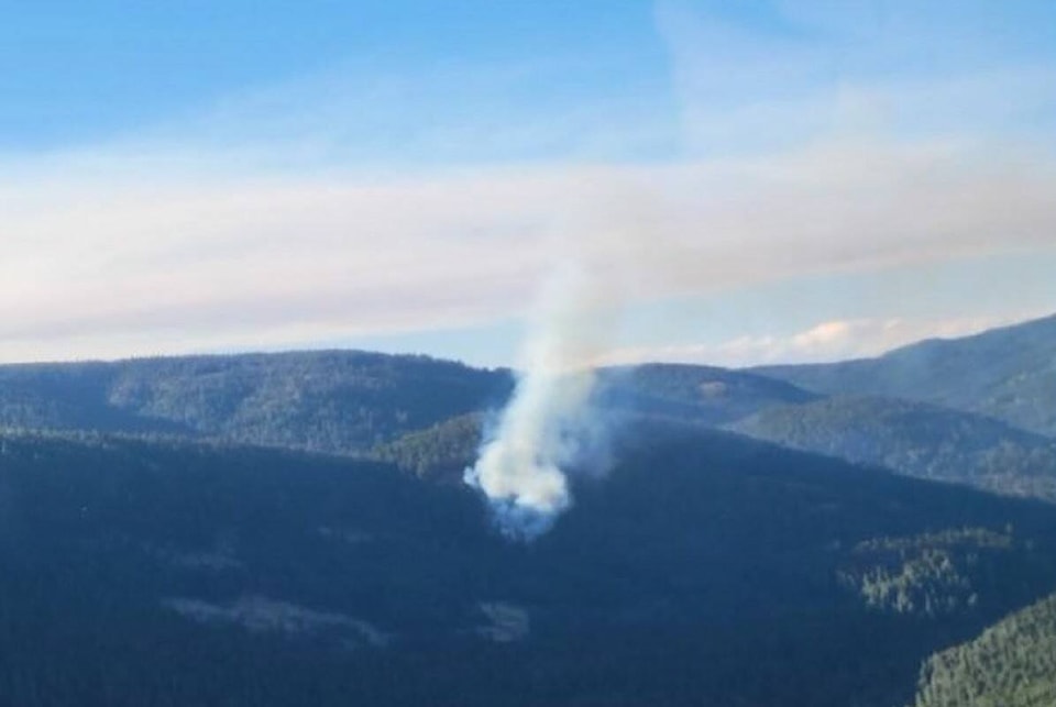 30326631_web1_220915-KCN-jack-creek-fire_1