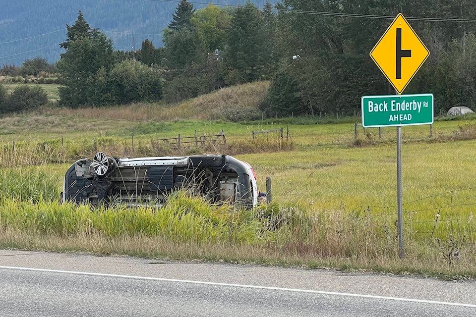 30485170_web1_220929-VMS-crash-hwy97_1