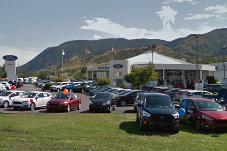 30743636_web1_221019-PWN-CarDealershipCrash-SkahaFordPenticton_1