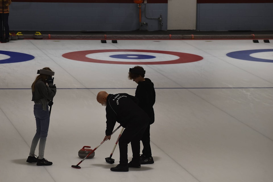 91Ѽ Curling Club held an open house to celebrate Curling Day in British Columbia and the club’s 80th anniversary (Photo - Jordy Cunningham/91Ѽ Capital News)