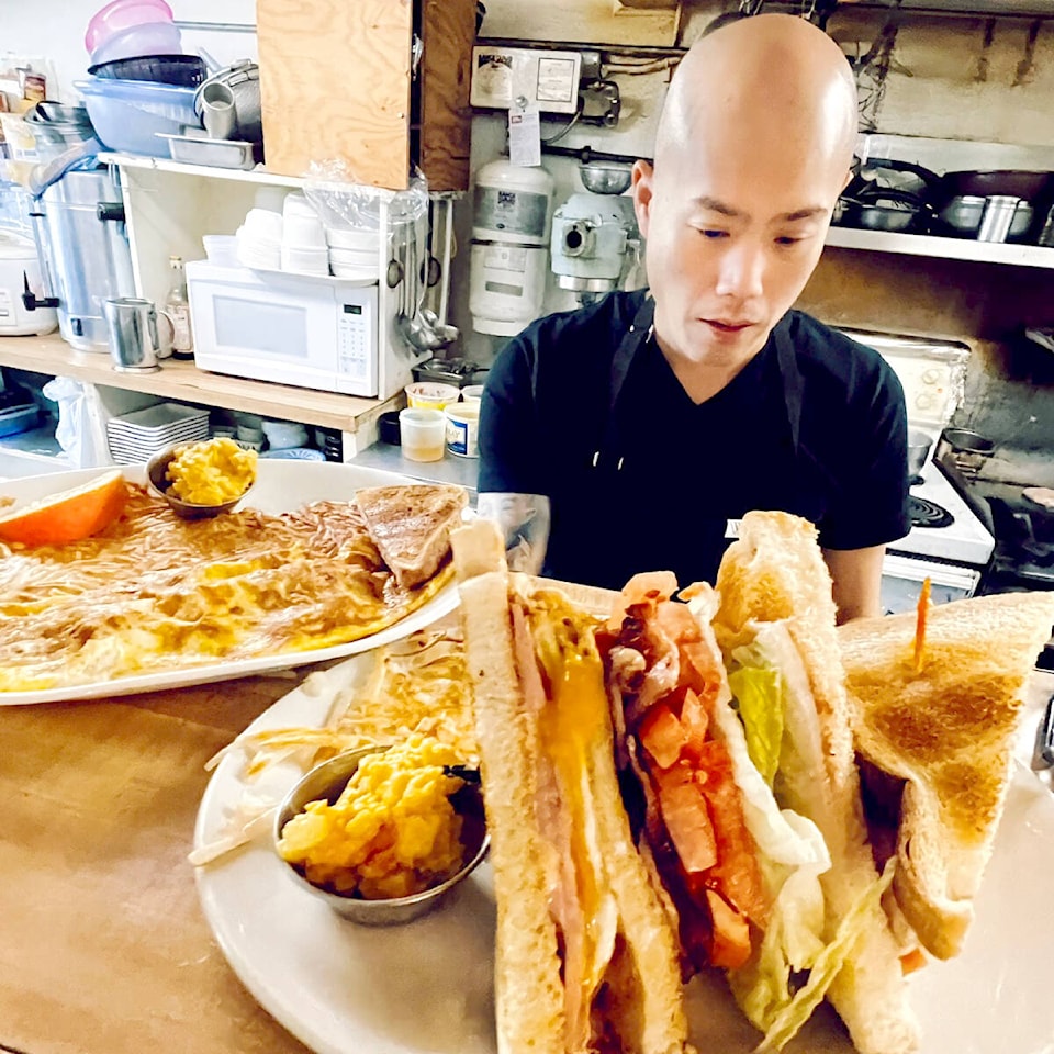 31685285_web1_230126-MRN-BT-BestYelpRestaurants-PUSH_2