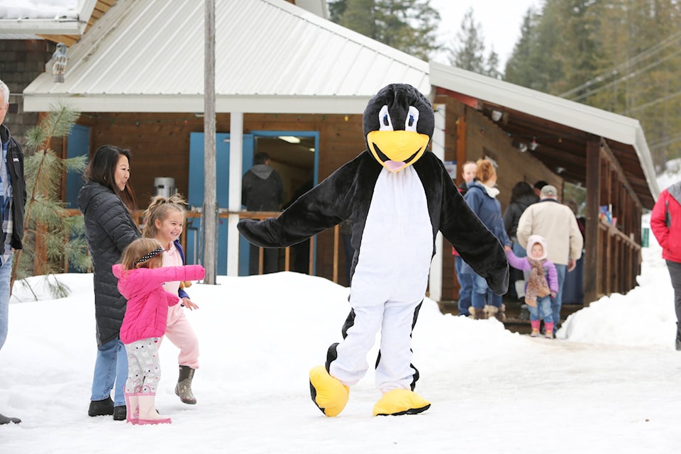 31776271_web1_230208-SAA-north-shuswap-winter-festival-pebbles_1