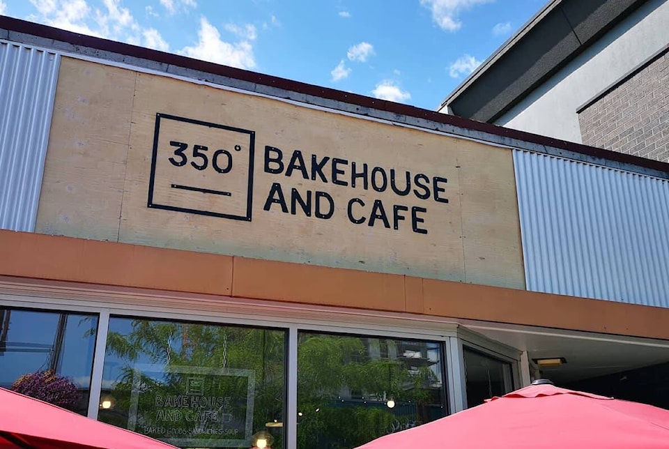 31942298_web1_220908-KCN-350bakehouse_1