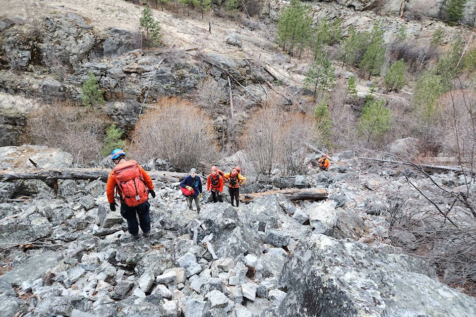 32378650_web1_230412-PWN-SkahaBluffsRescue_1