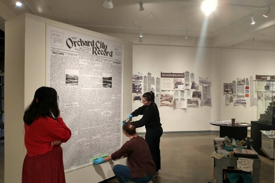 32451540_web1_230420-KCN-museum-newspaper-_1