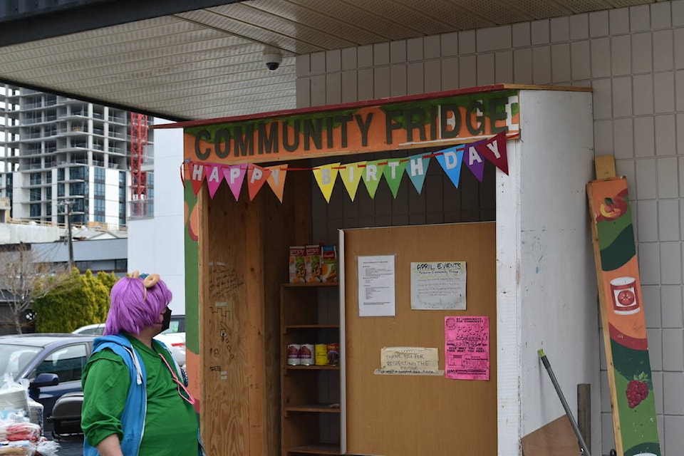  Community Fridge provides food for people in need. (Jordy Cunningham/Capital News)