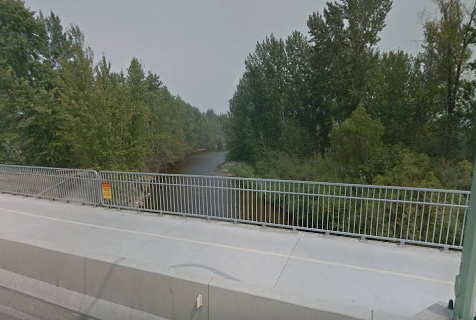 32631908_web1_230511-KCN-Gordon-underpass-closed-_1
