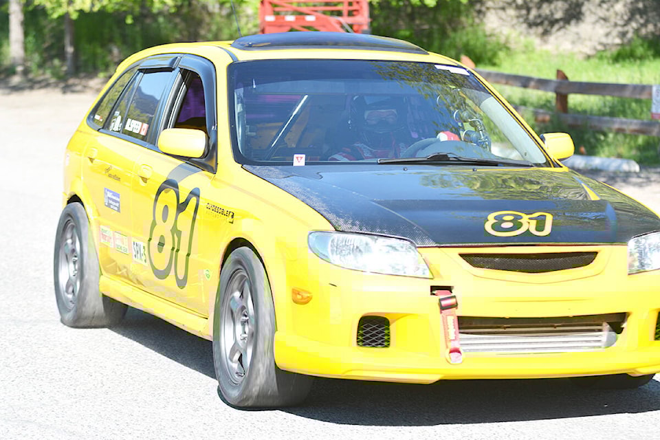 32742235_web1_HillClimb