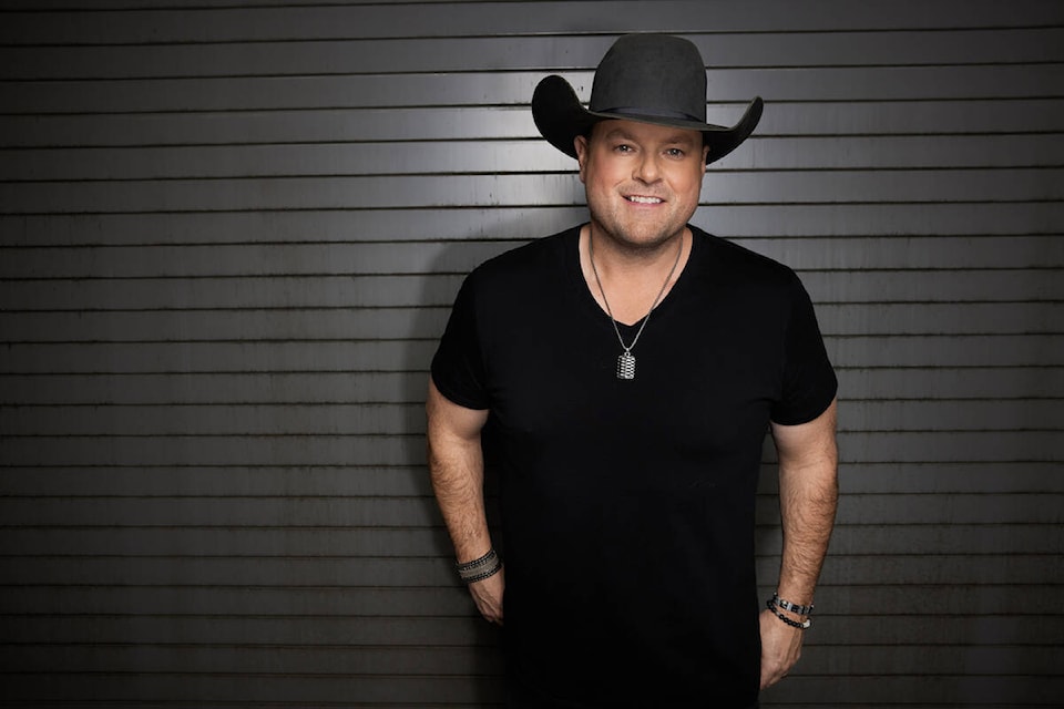 32755361_web1_230525-KCN-Gord-Bamford-_1