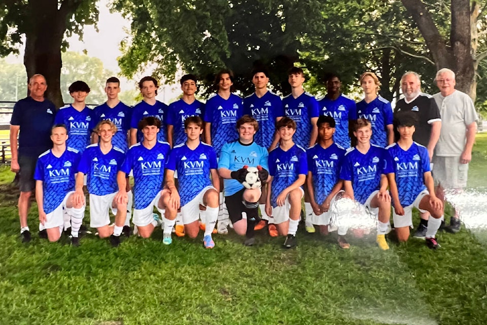 33141261_web1_230628-PWN-PentictonKelownaSoccer-Pentictonsoccer_1