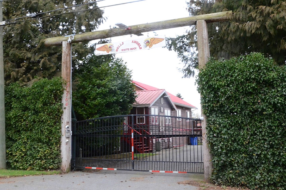 33364344_web1_230216-LAT-HC-HellsAngelsClubhouse1