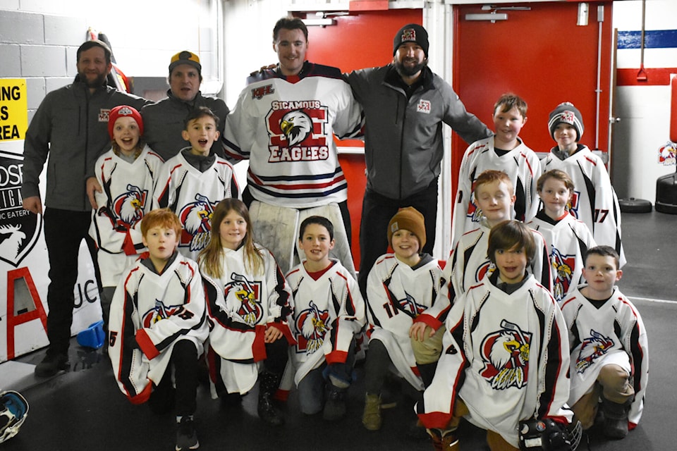 33417490_web1_230126-EVN-minor-hockey-tournament-eagles_1