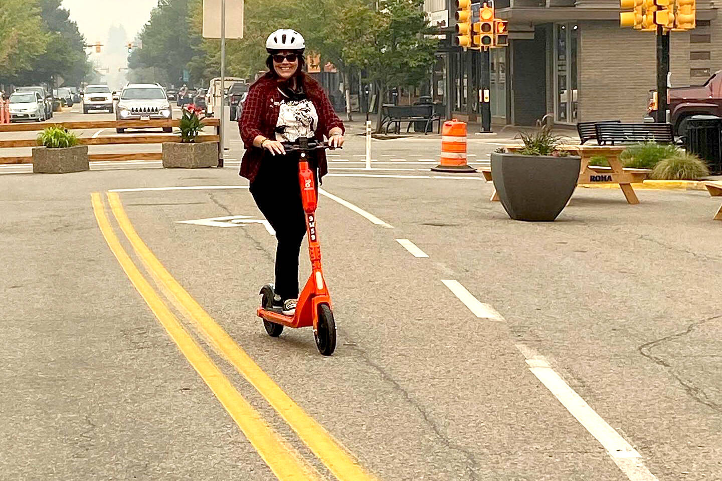 33441512_web1_210826-VMS-scooters-caitlin_1