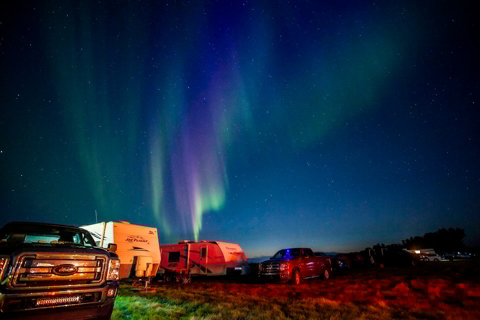 33646269_web1_230818-CPW-Ghost-town-Yellowknife-lights_1