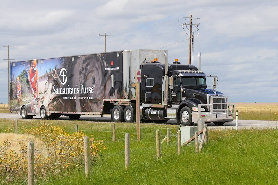33715081_web1_230831-KCN-samaritans-purse-truck_1