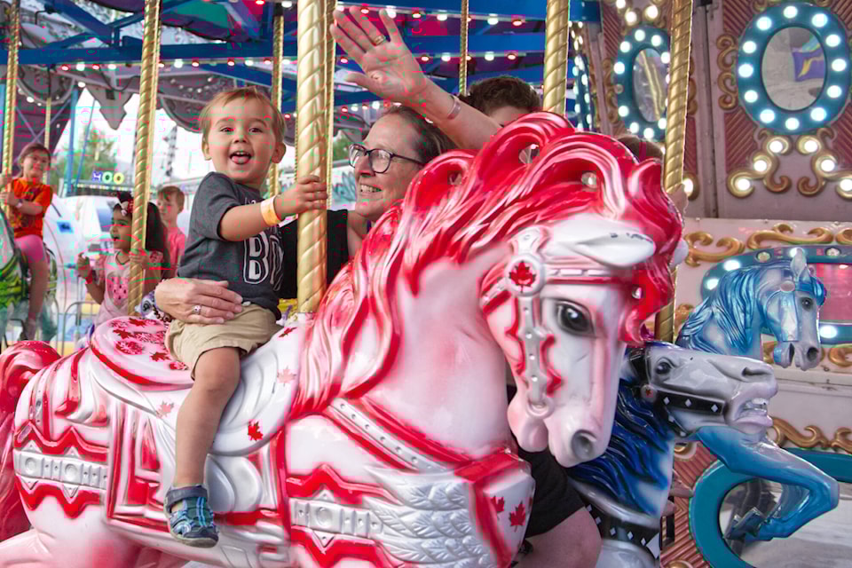 33814702_web1_220914-SAA-PHOTOS-Salmon-Arm-fair_11