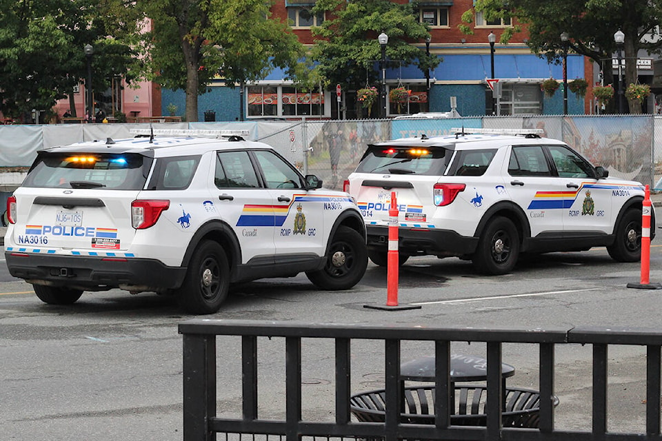 33818612_web1_230913-NBU-Victoria-Crescent-Stabbing_1