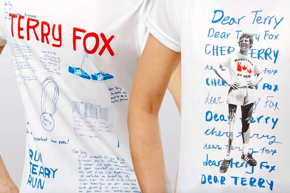 Two views of the #DearTerry shirt designed by actor Ryan Reynolds in collaboration with Fox family members. (Photo: shop.terryfox.org/collections/2023-terry-fox-run-shirt)