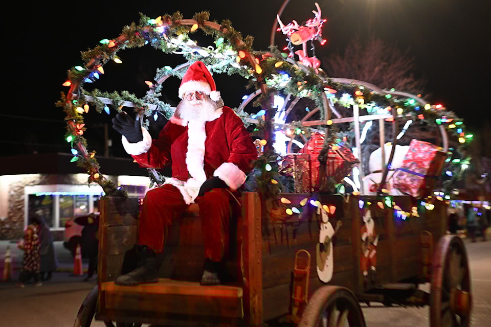 The annual Light Up Parade in Keremeos drew hundreds on Dec. 6. 