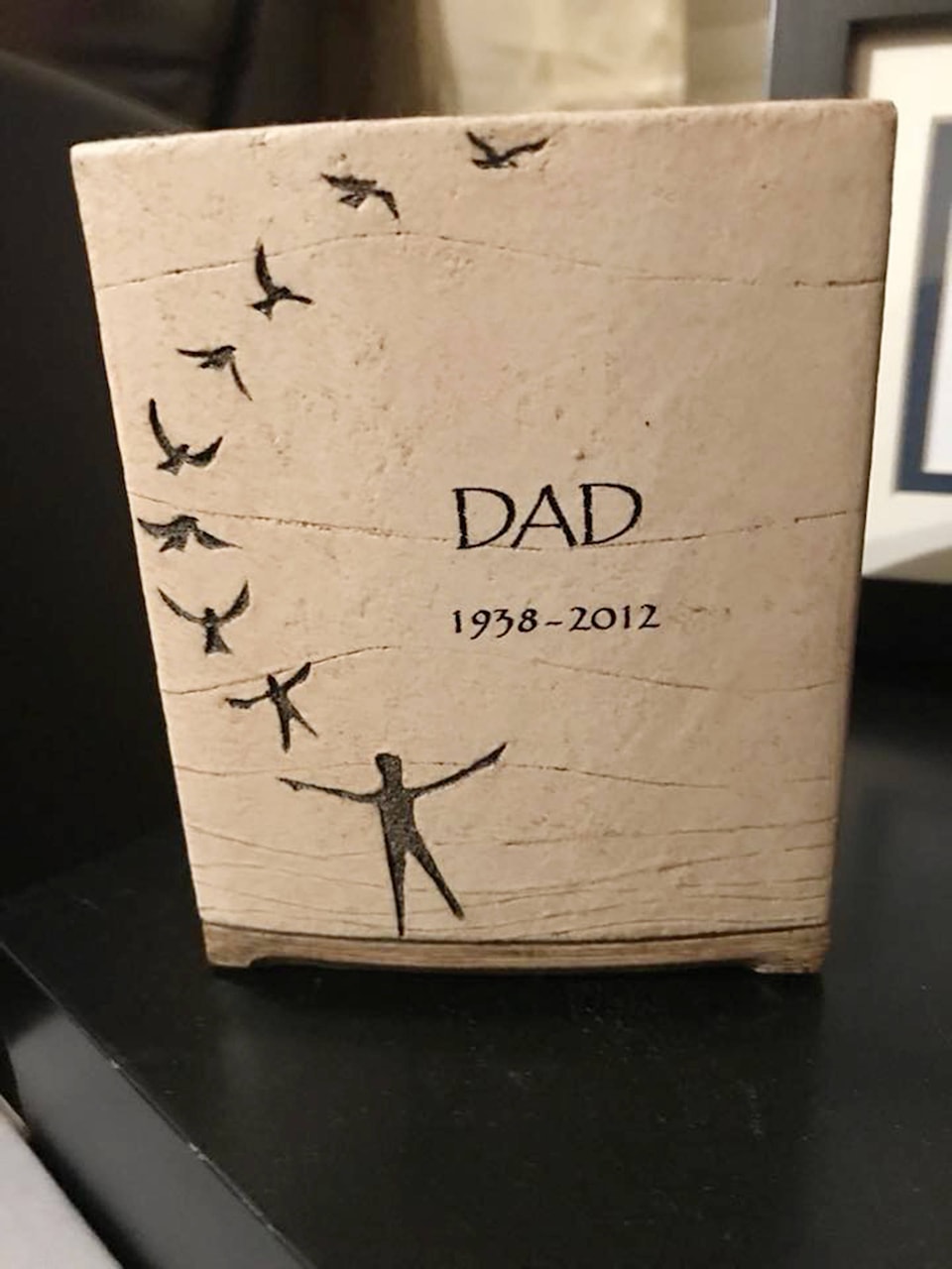 10533562_web1_dadurn2