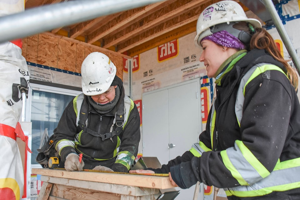 15277663_web1_190125-PWN-women-trades-3