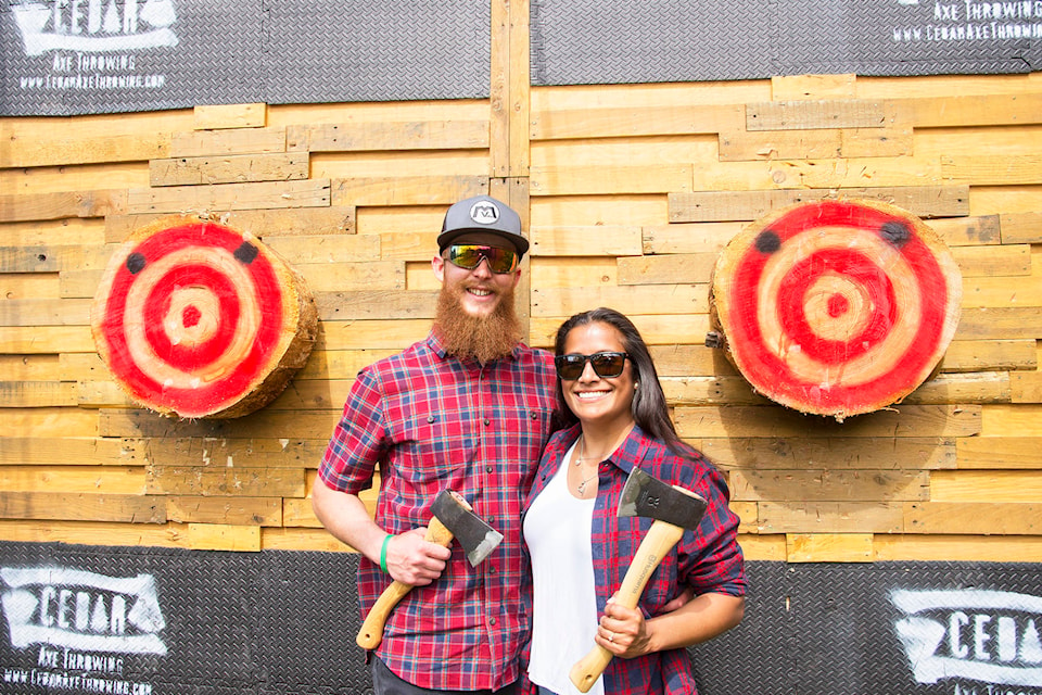 17141249_web1_20190603-SAA-Axe-Throwing-JE-053