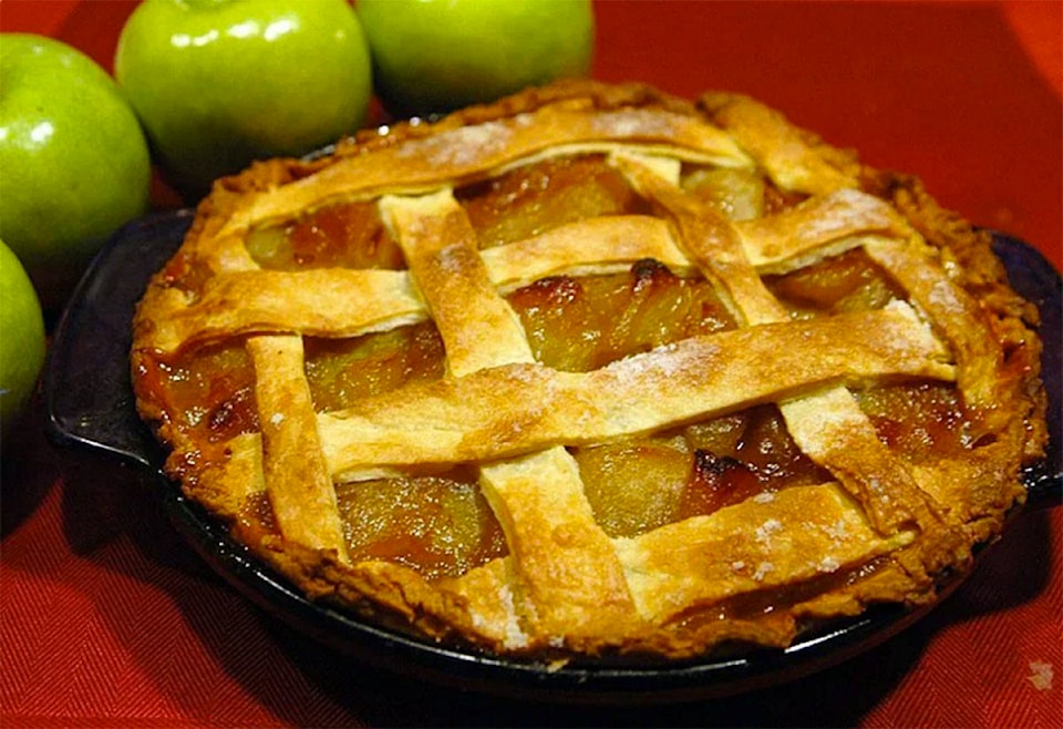 18446364_web1_190912-KER-Apple-Pie-Contest