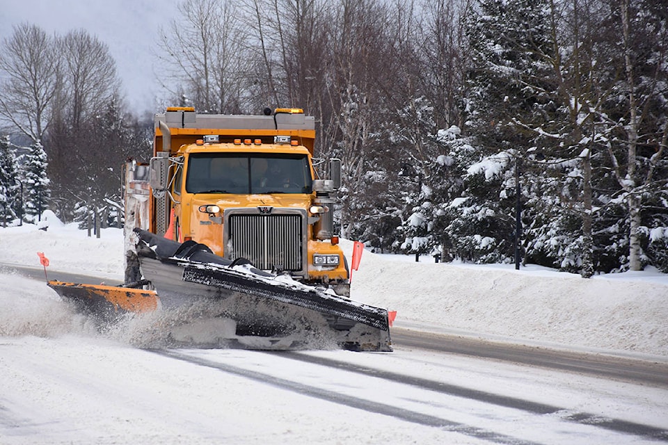 20521011_web1_TST-snow-removal-plow-storm-NataliaBalcerzak