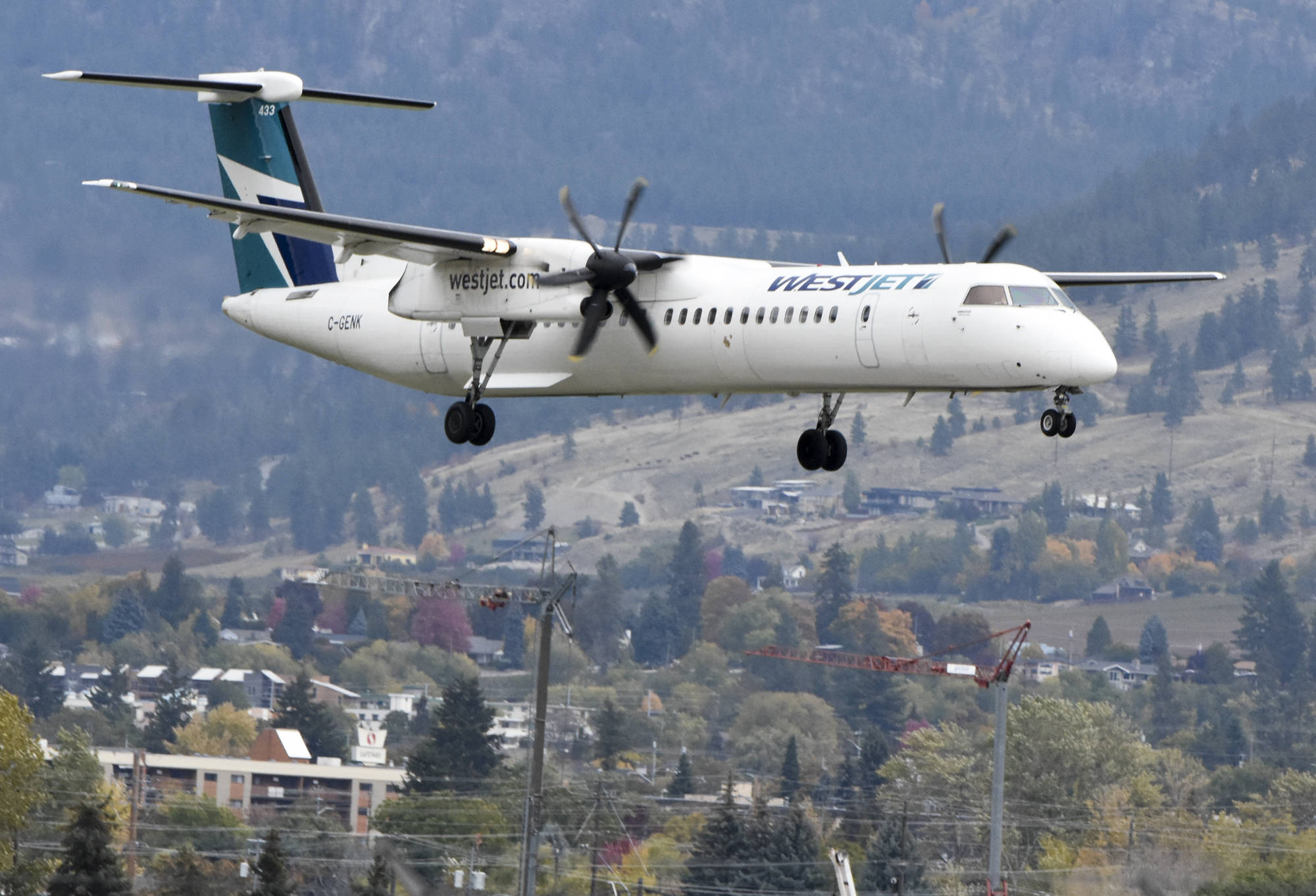 WestJet launches new routes to multiple Vancouver Island airports