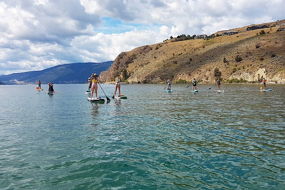 25959364_web1_210729-VMS-standup-paddle-PADDLEBOARD_2