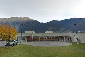 Emergency services temporarily interrupted in Keremeos