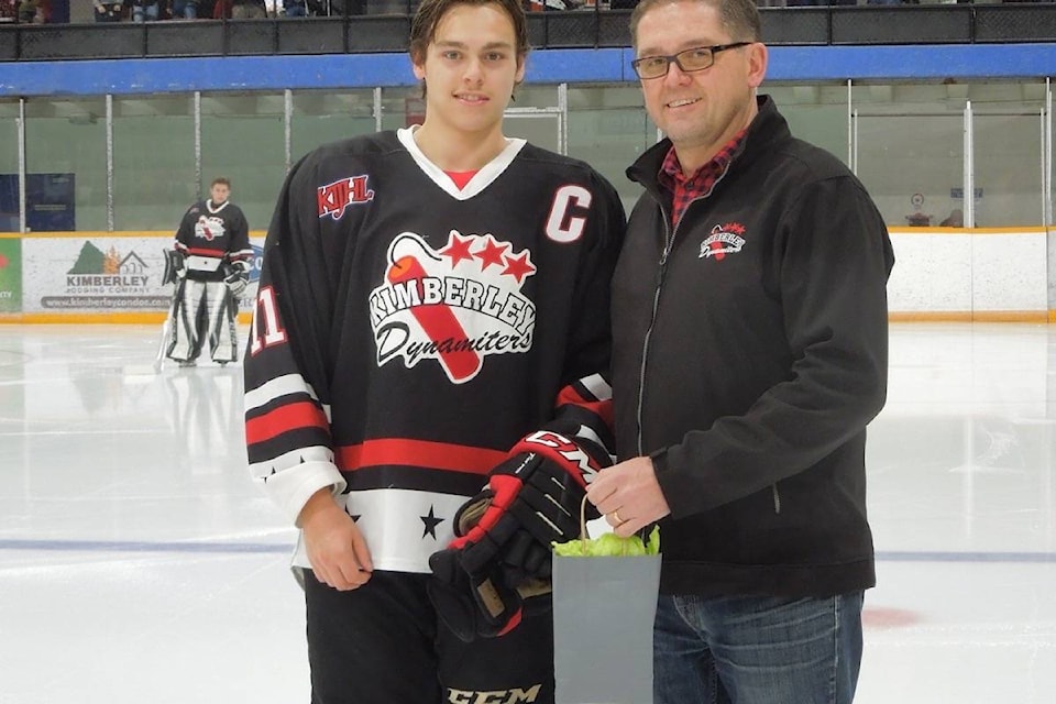 17840451_web1_181009-KDB-M--11-Chase-Gedny---September-Player-of-the-Month----Kimberley-Civic-Centre-Kimberley-BC----Saturday-October-6-2018