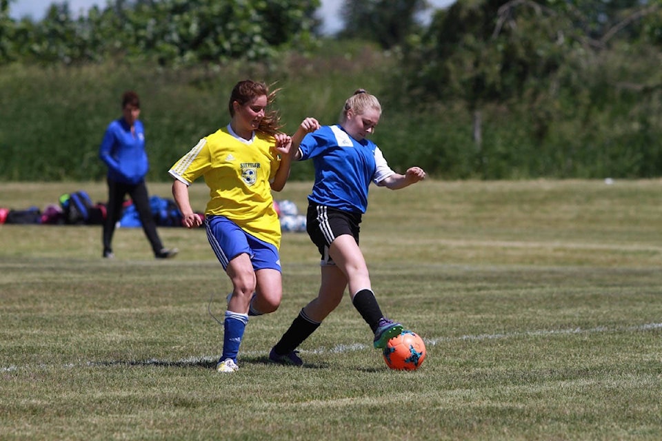 web1_170706-EXP-M-lacombe-u14-need-confirm-player-number-13-LOB_5926