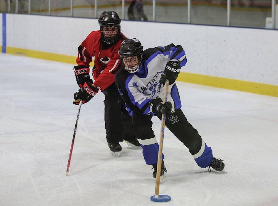 9920581_web1_171227-EXP-M-Ringette