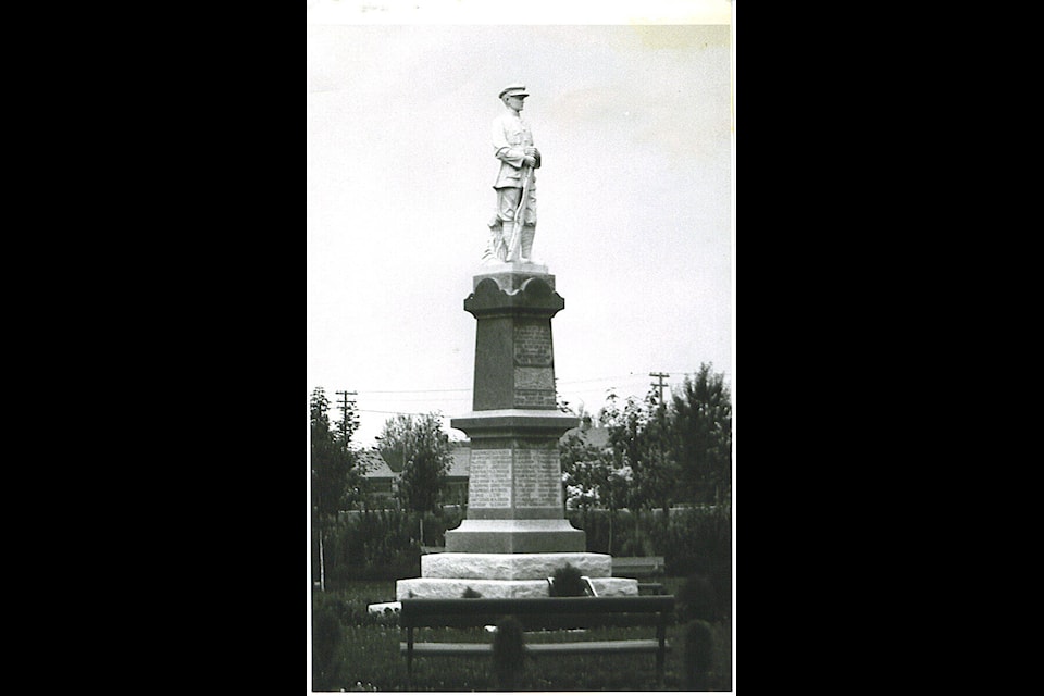 Cenotaph Unveiled, Lacombe Lest We Forget Park, c. 1924. (The Lacombe & District Historical Society)