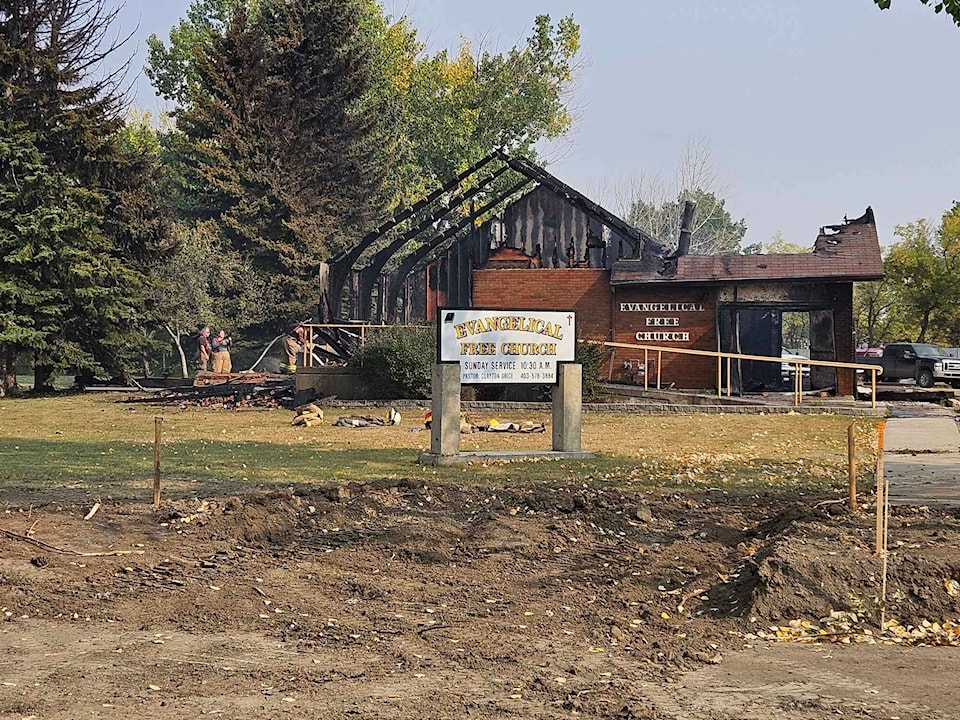 33809870_web1_230914-CAS-Coronation-Church-fire-PUSH_1